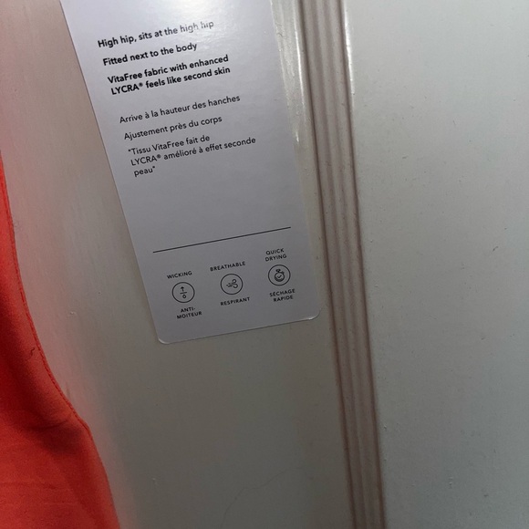 Athleta transcend tank - new with tags - Picture 5 of 5